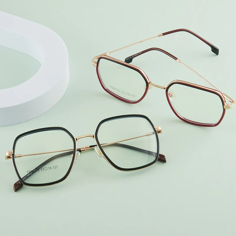 نظارات طبية مربعة معدنية متعددة البؤر