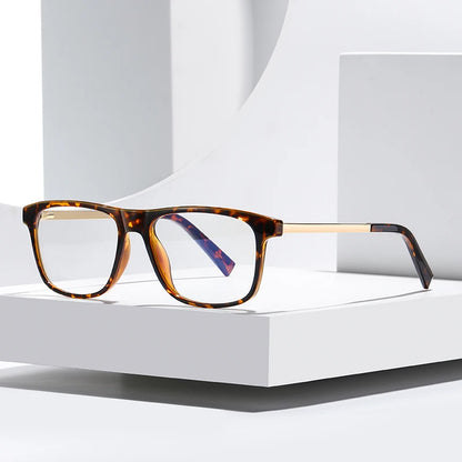 نظارات مستطيلة الشكل بتصميم كلاسيكي وأذرع زنبركية